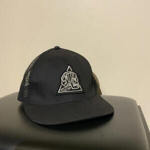 Smith Optics Black SnapBack Trucker Hat Cool Skull Logo